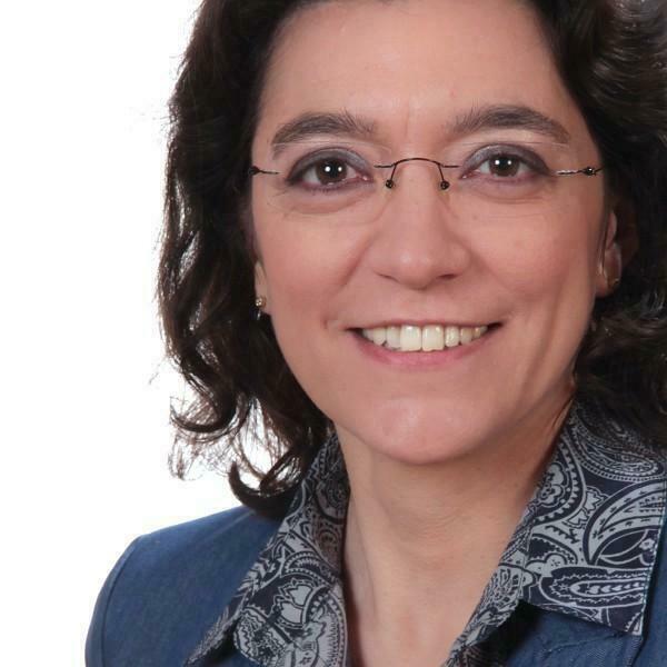 Photo of Dr. Viviana Menzel ????;